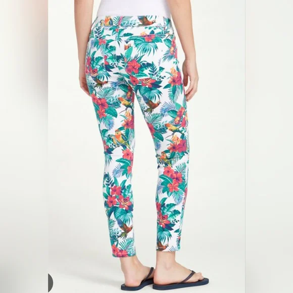 Tommy Bahama Jungle Floral Skinny Jeans Size 0 - Picture 11 of 11